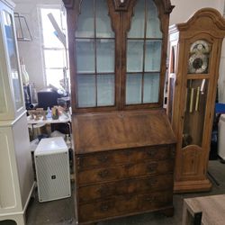 Henredon Double Bonnet Top Yew Wood Secretary Desk Vintage Find