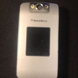 Flip Phones. LG/ Samsung/Blackberry Flip Phones 