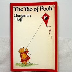 The Tao of Pooh Benjamin Hoff 1987 Penguin Books Philosophy Humor Paperback
