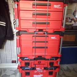 Friday I've Never Been Used Milwaukee Bag Out Six Door Set With Milwaukee Radio Retails For Over $1,285 Before Tax Selling For $600