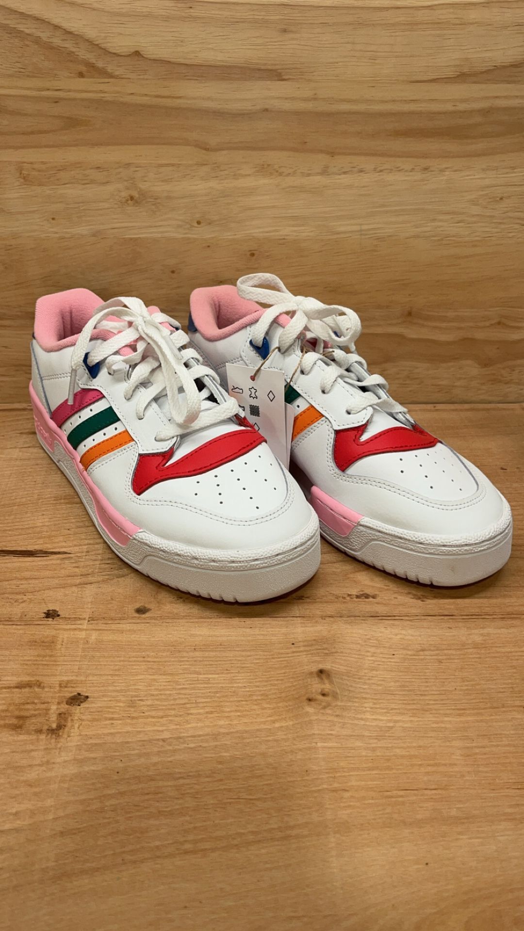 Adidas Rivalry Low - Size 6W