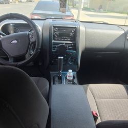 2010 Ford Explorer