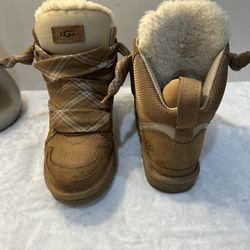 UGGs
