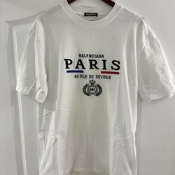 Balenciaga T-Shirt - Size M