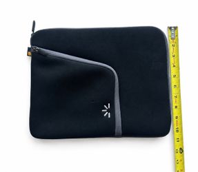 Padded Laptop Sleeve w/ Zipper (Case Logic)