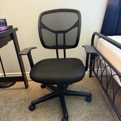 Black Office Chair 
