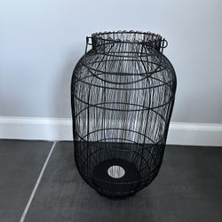 BLACK WIRE CANDLE HOLDER 17”H X 29”D $10 EACH