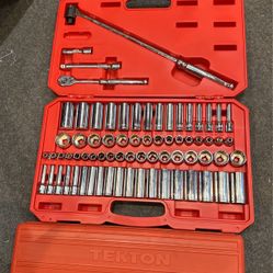 TEKTON 3/8 Inch Drive 6-Point Socket and Ratchet Set, 73-Piece (1/4-1 in., 6-24 mm) 