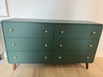 Green Dresser
