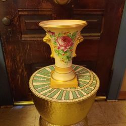 Vintage Deluxe Inc. USA Flare-top Pink Rose Vase