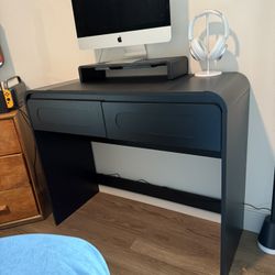 Black Desk/Vanity 39” 