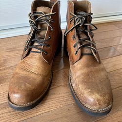 MEN’S LEATHER BOOTS