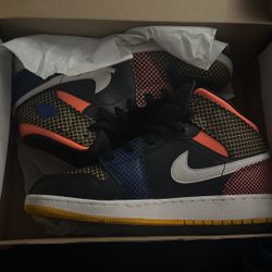 Jordan 1mid