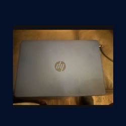 6 month old Hp laptop still like new charger bag windows 11 asking  170 