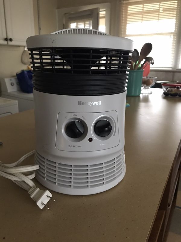 Honeywell 360-degree space heater for Sale in Simpsonville, SC - OfferUp
