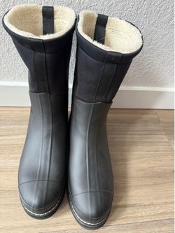 Hunter Women’s Refined Short Stitch Sherpa Boots