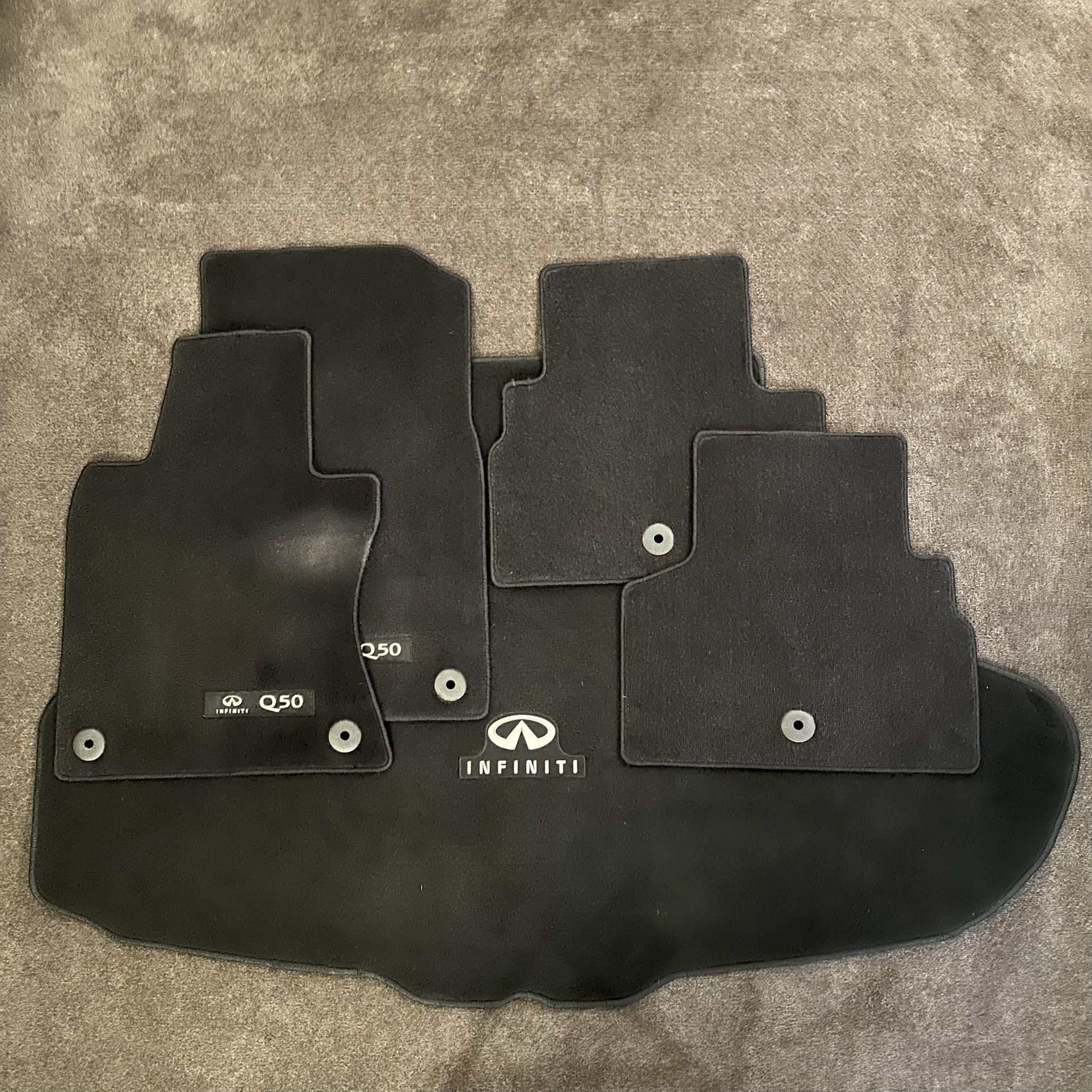 2019 OEM Infiniti Q50 Mats