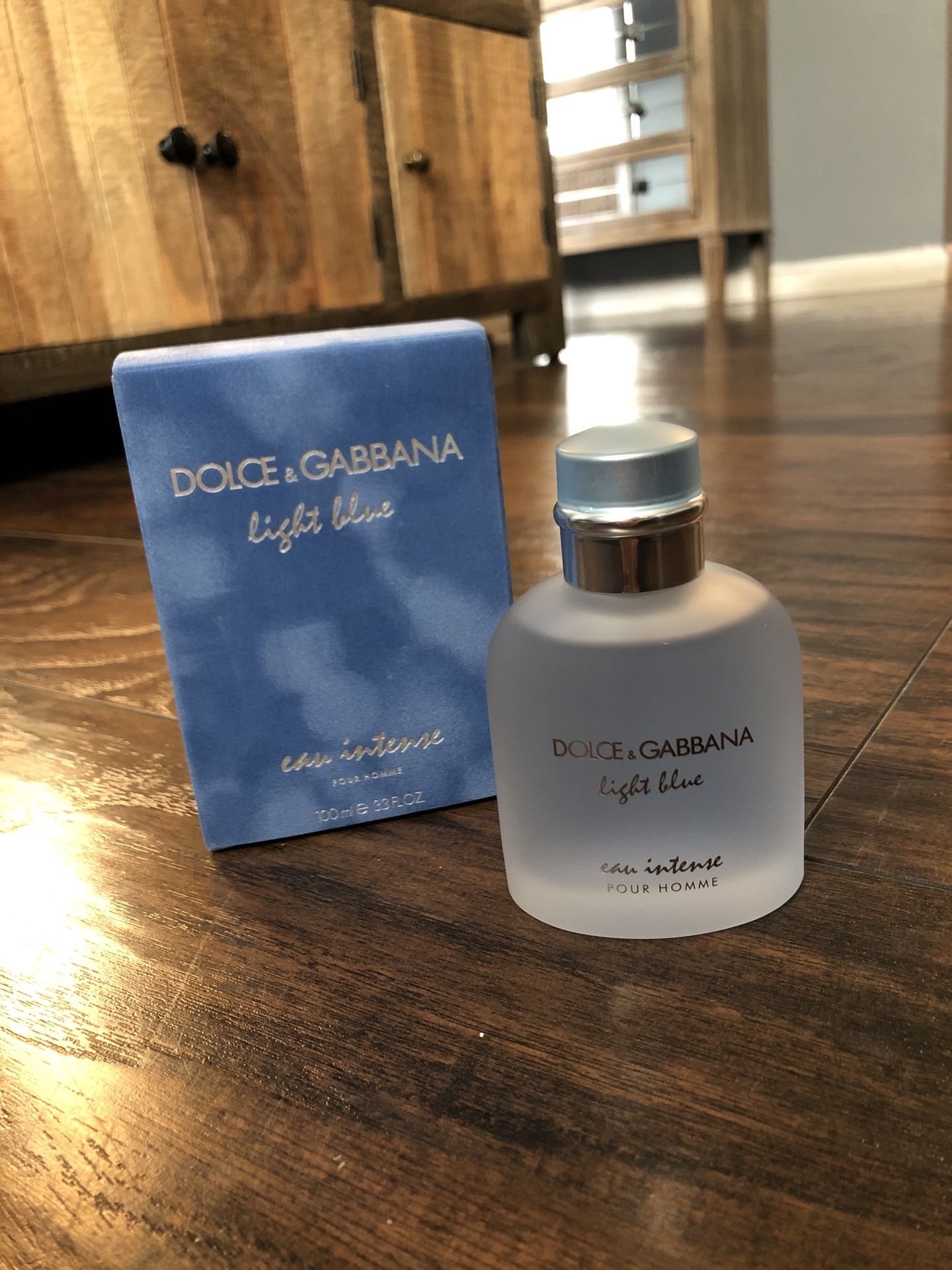 Perfume original nuevo para hombre $65