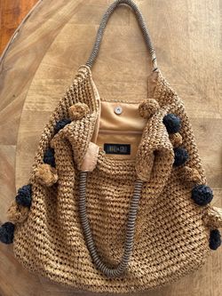 Laurel & Gold Anthro Pom Pom Beach Bag $25
