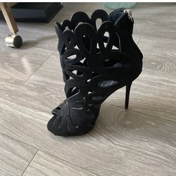 NEW Giuseppe Zanotti heels size 6.5/36.5