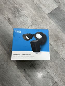 Ring Floodlight Cam Wired Plus with motion-activated 1080p HD video, Black (2021 release)