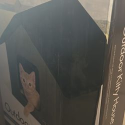 K&h Outdoor Kitty House