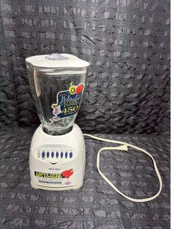 OSTER 6630 Countertop OSTERIZER White Blender Glass 5-Cup Capacity, 14-Speed