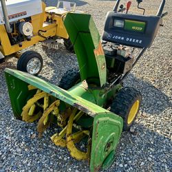 John Deere 1032D Snow Blower