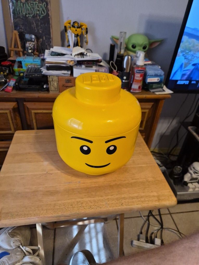 Emit Lego Storage Head ...mini Figure or Legos ..used Once