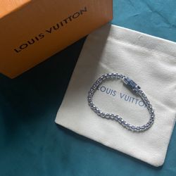 Louis Vuitton Chain Bracelet 