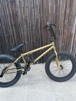 Elite BMX Destro Gold Edition – 24” – With Pegs 🔥