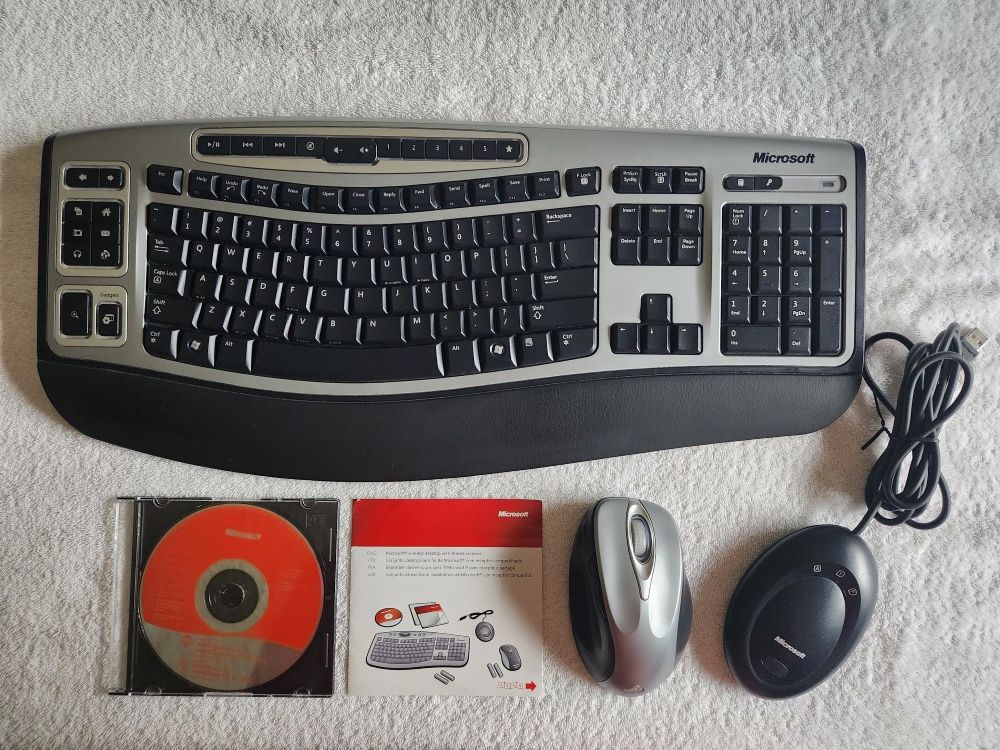 Microsoft Wireless Laser Keyboard & Mouse 