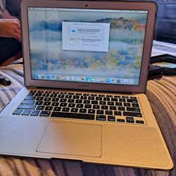 13" Macbook Air Early 2015