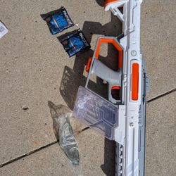TOY Gel Gun BRAND NEW 