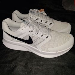 Nike Swift Run 3 Brand New Mens