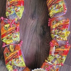 Hot Cheeto Lei
