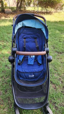 MAXI-COSI stroller