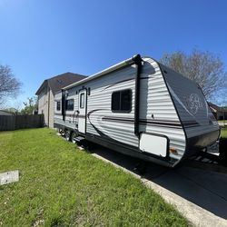 RG26 Pioneer 2015 FOR SALE