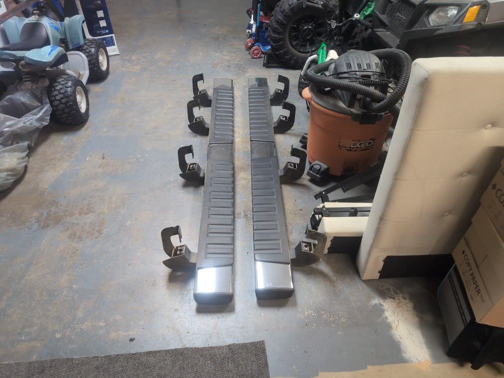 GMC/Chevy Side Steps