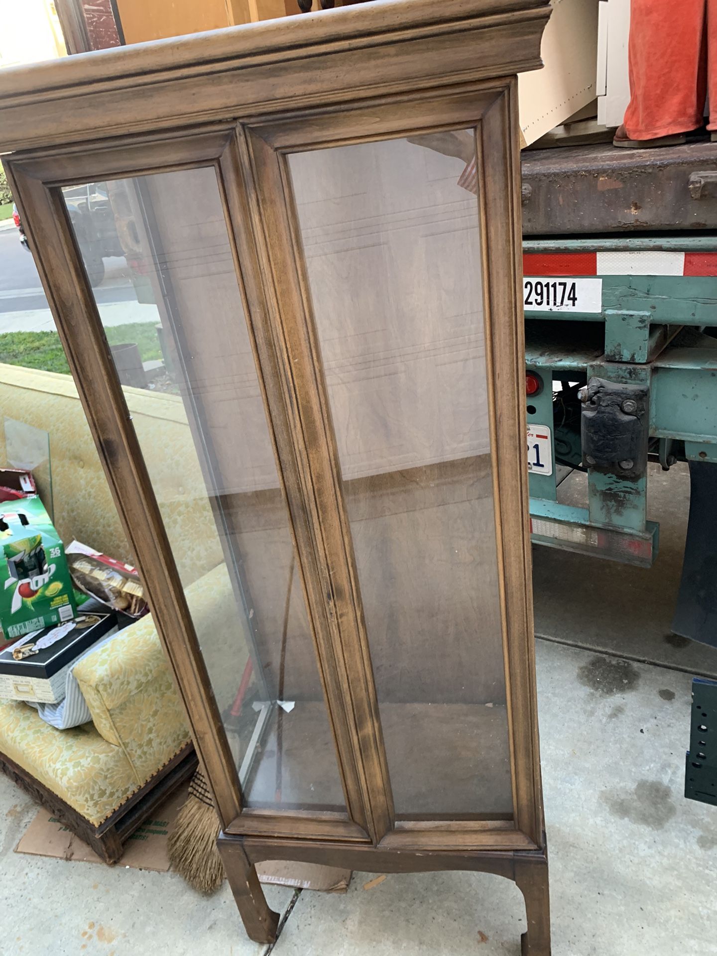 Antique China cabinet $40