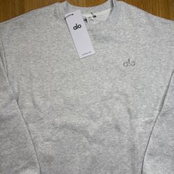 Alo Yoga Grey Crewneck Sweatshirt Size Small brand new with tags !