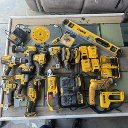 Dewalt 23 Peice Set