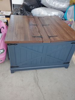 Farmhouse Storage Trunk Coffee Table