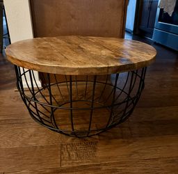 Wood & metal Coffee Table