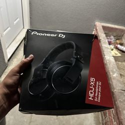 Pioneer Headphones