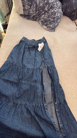 High slit denim skirt