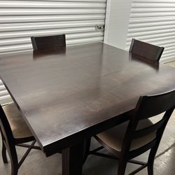 Beautiful Wood Dining Table With 6 Chairs