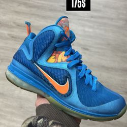 LeBron Size 10