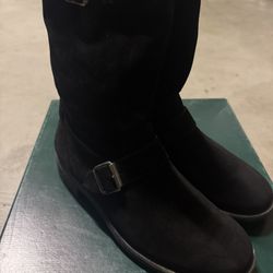 Women’s Boots Size 7.5 (LIKE NEW)