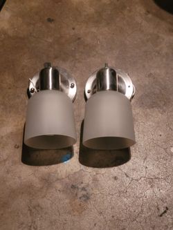 4.52-in W 1 -light Brushed Nickel Wall Sconce.